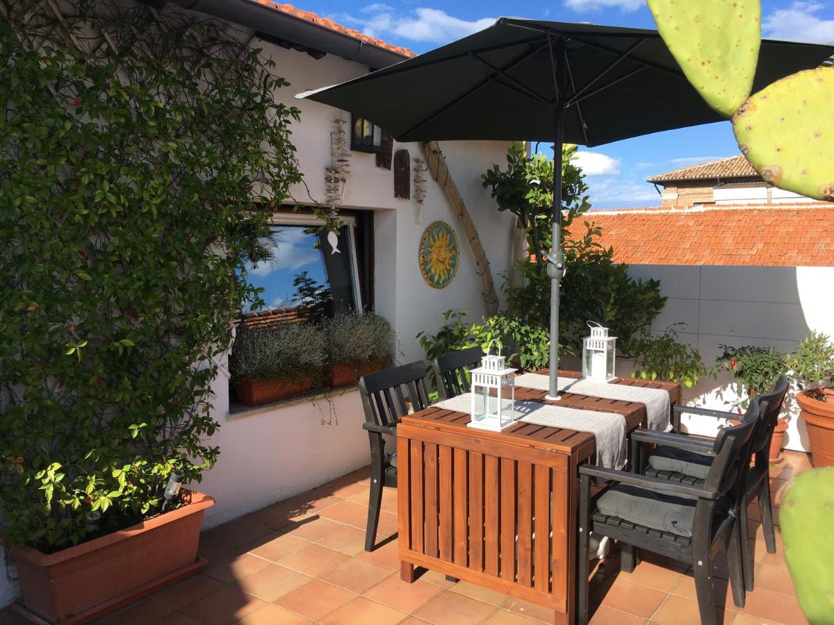 La Terrazza Sui Tetti Bed and Breakfast Senigallia Eksteriør billede